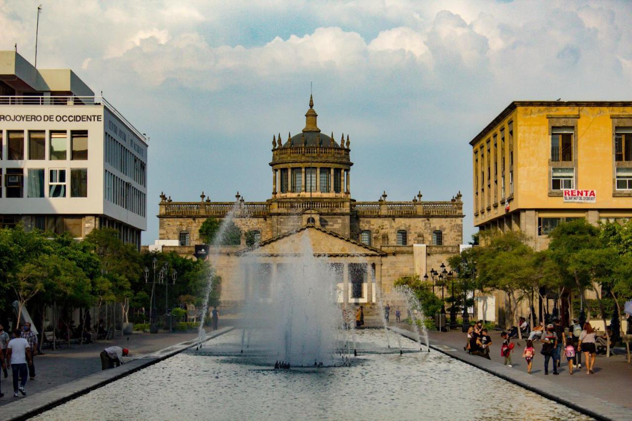 Hotel Real De Castilla Colonial Guadalajara Exterior photo